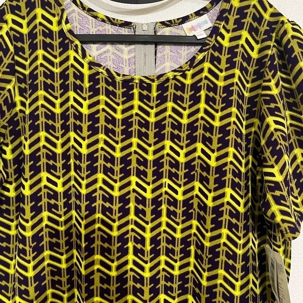 LulaRoe Patterned Women's plus size 3X middy Dress